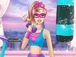 Супергерой Барби в спортзале (онлайн)
